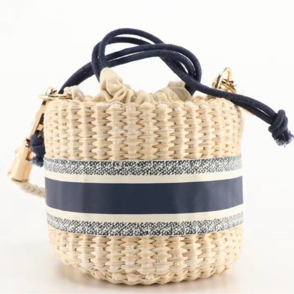 NIB Mini Christian Dior Beauty VIP Drawstring Crossbody Bag - Picture 6 of 7